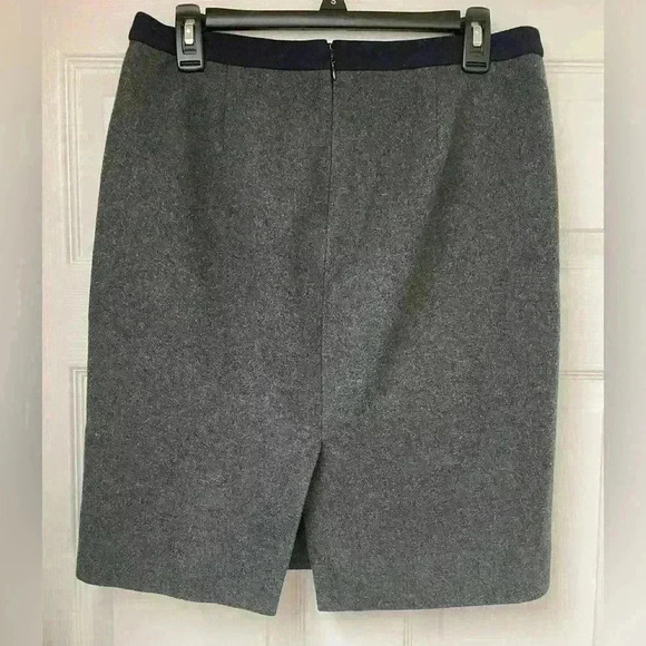 J. Crew Womens mini pencil skirt size 4 - Picture 2 of 4